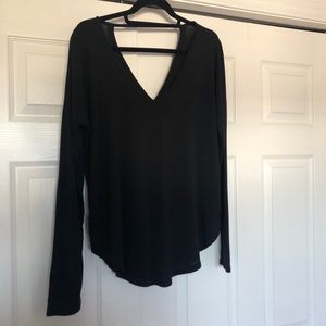 BLACK GapFit Open Back tee